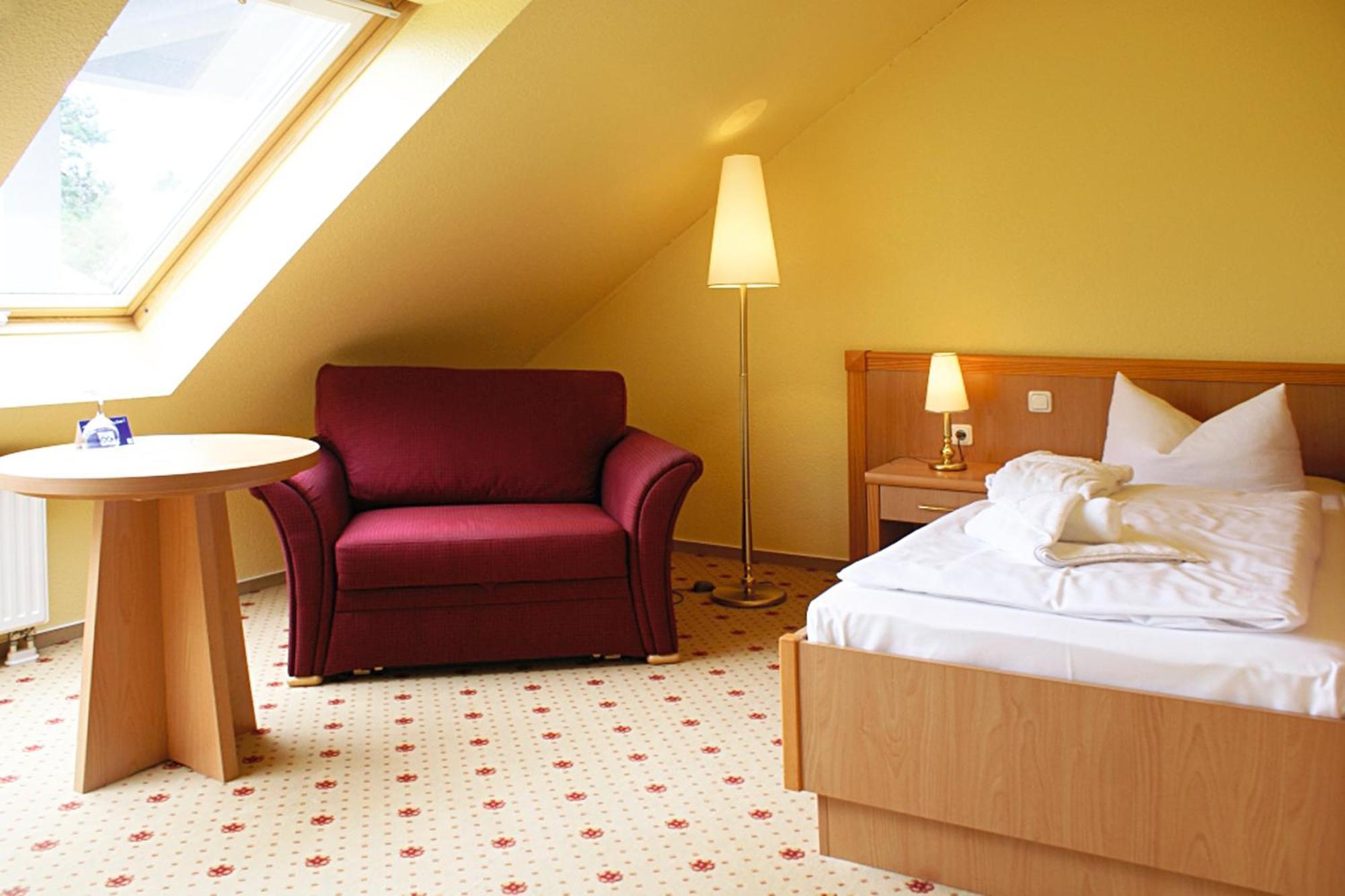Ostseehotel Villen im Park - ein Rovell Hotel Heringsdorf  Buitenkant foto