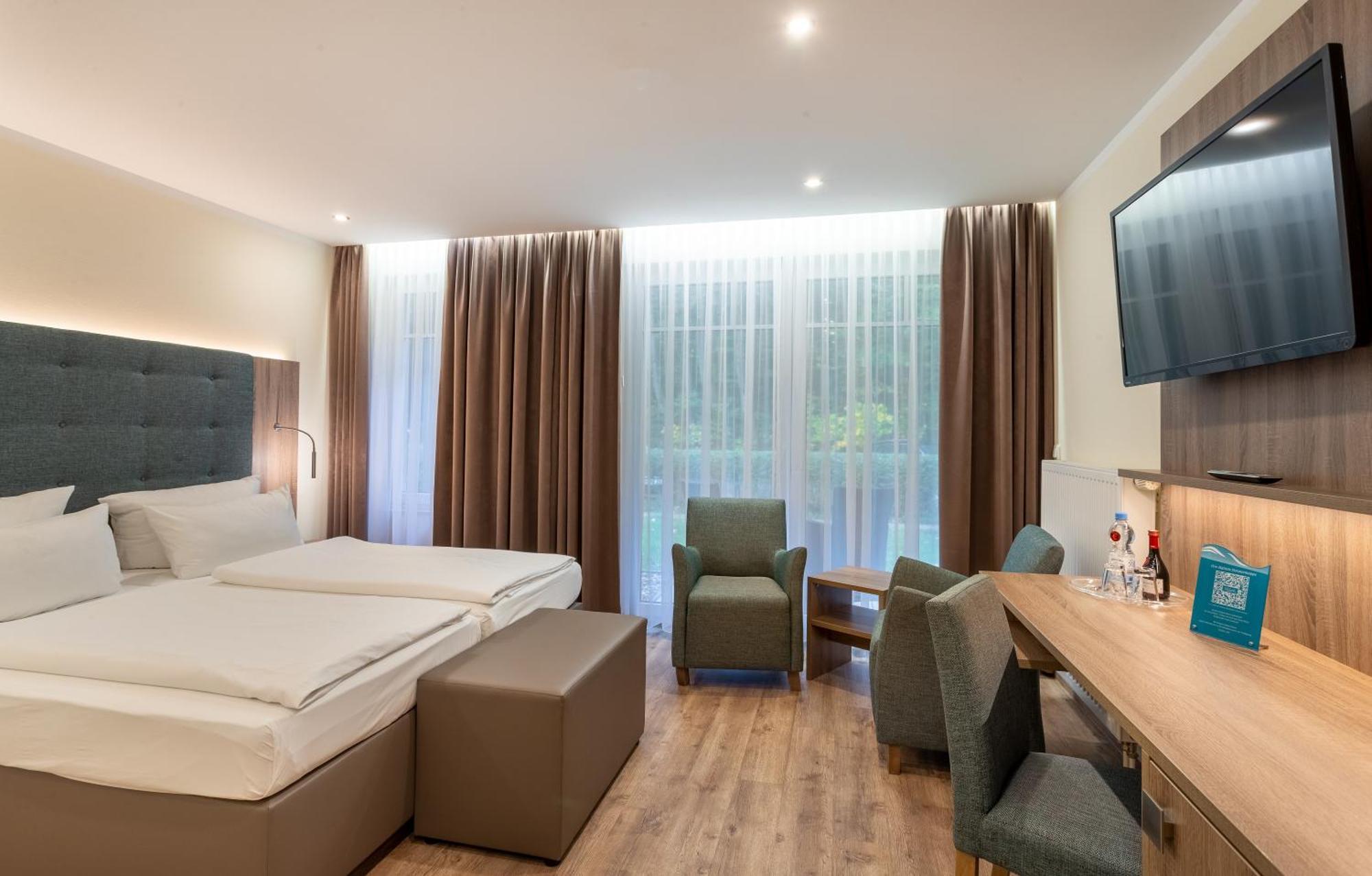 Ostseehotel Villen im Park - ein Rovell Hotel Heringsdorf  Buitenkant foto